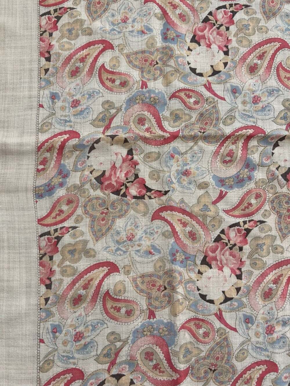 Vintage Club 7 Echo Paisley Floral Print Square Scarf, approx. 36”